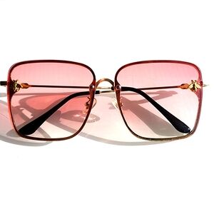 Retro bee sunglasses. Polarized gradient pink and gold